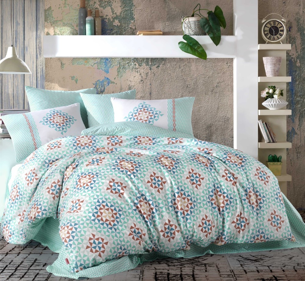 Crystal Turquoise Crystal Turquoise