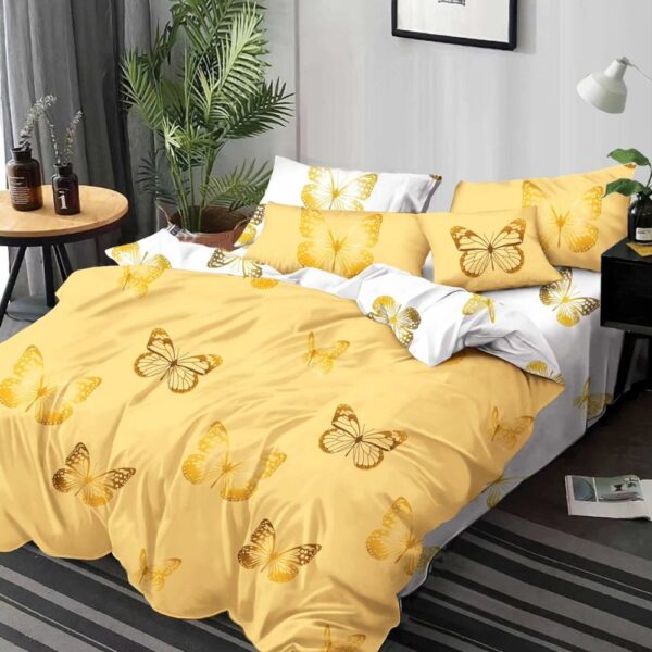 lenjerie galbena cu fluturi