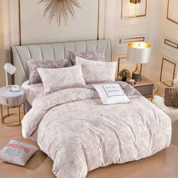 lenjerie crem cu maro si frunze