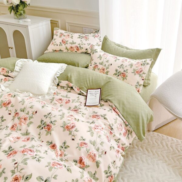 lenjerie crem verde cu flori