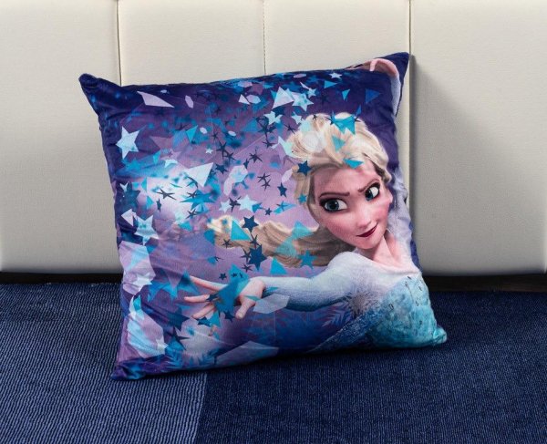 Perna decorativa cu frozen