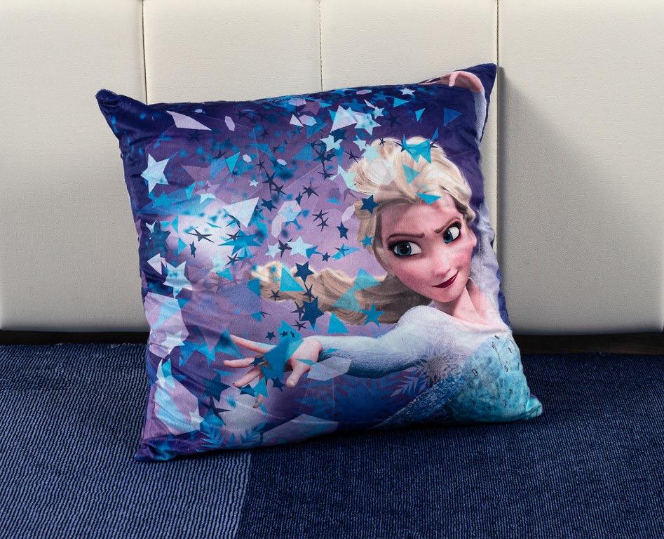 Perna decorativa cu frozen Perna decorativa cu frozen