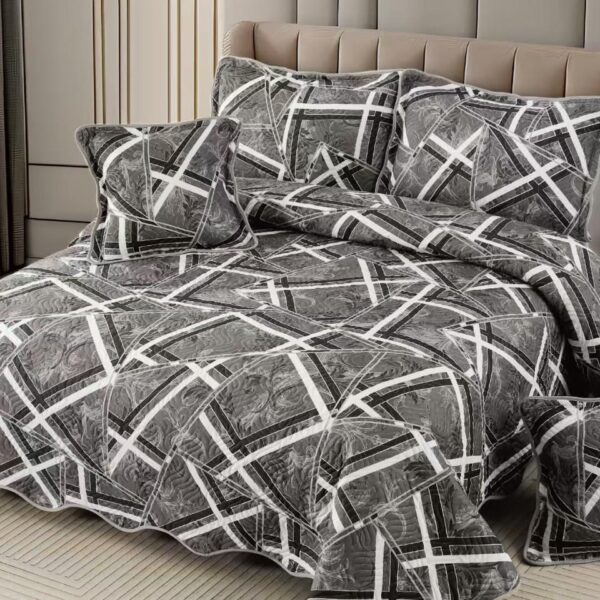 cuvertura gri antracit cu dungi