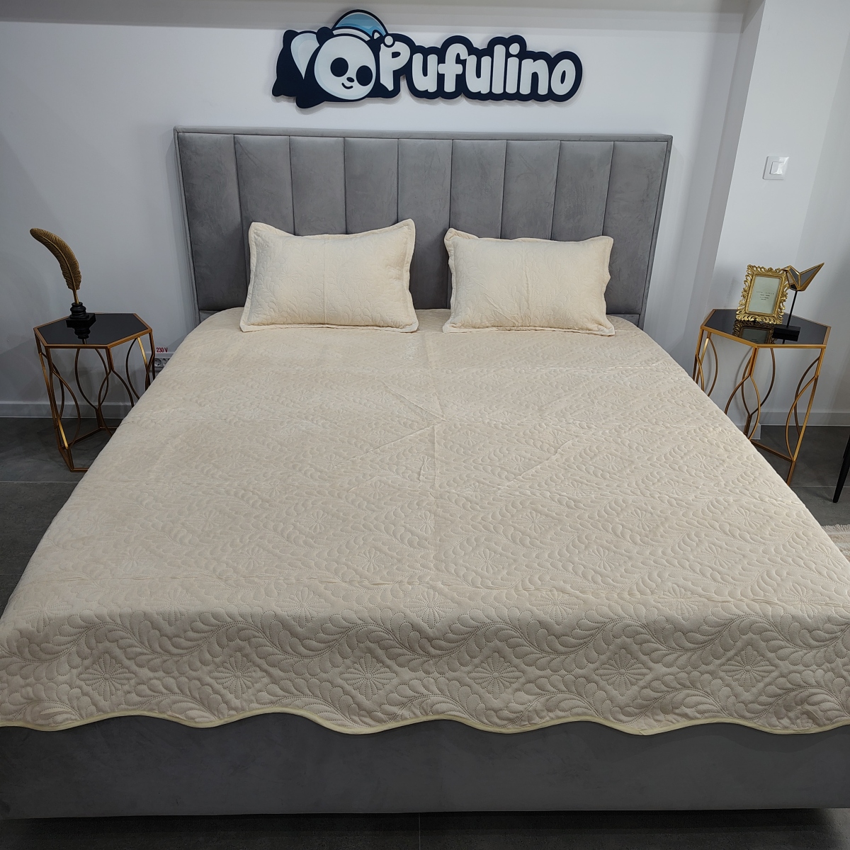 Cuvertura Catifea Ivory Cuvertura Catifea Ivory