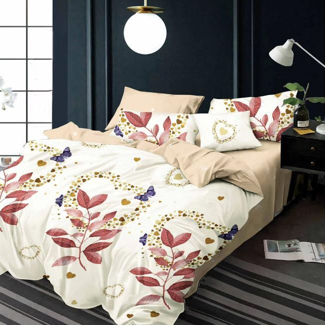 lenjerie crem bej cu frunze colorate si fluturasi lenjerie crem bej cu frunze colorate si fluturasi