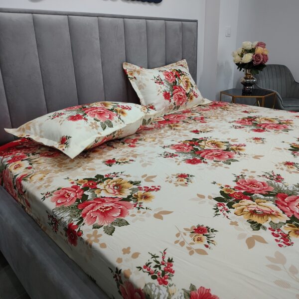 husa de pat finet cu trandafiri rosii (2)