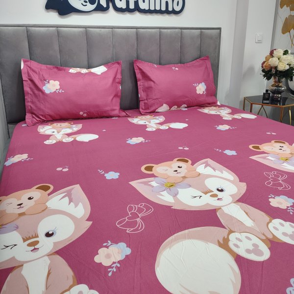 husa de pat finet roz cu vulpita