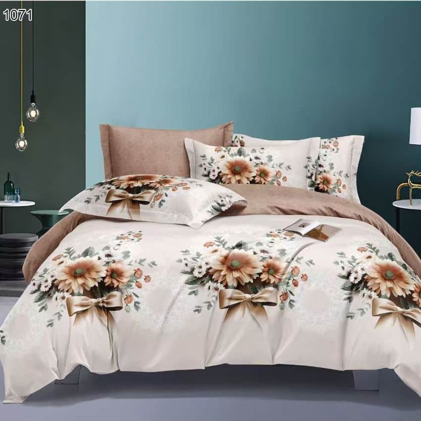 lenjerie bej cu flori maro si fundite lenjerie bej cu flori maro si fundite