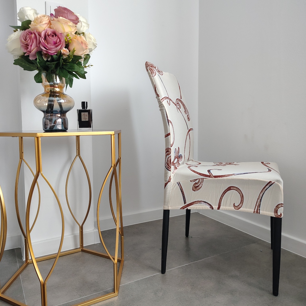 husa de scaun finet crem cu ornamente (1) husa de scaun finet crem cu ornamente