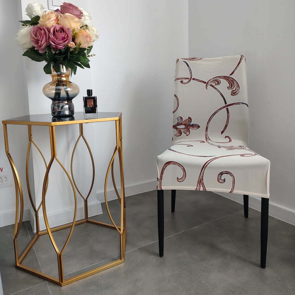 husa de scaun finet crem cu ornamente husa de scaun finet crem cu ornamente