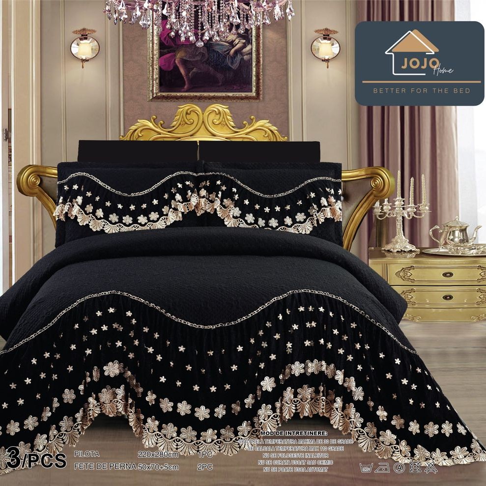 cuvertura cu volanase negru cuvertura cu volanase negru