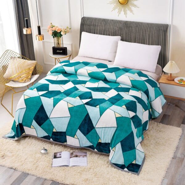 patura groasa cu forme geometrice