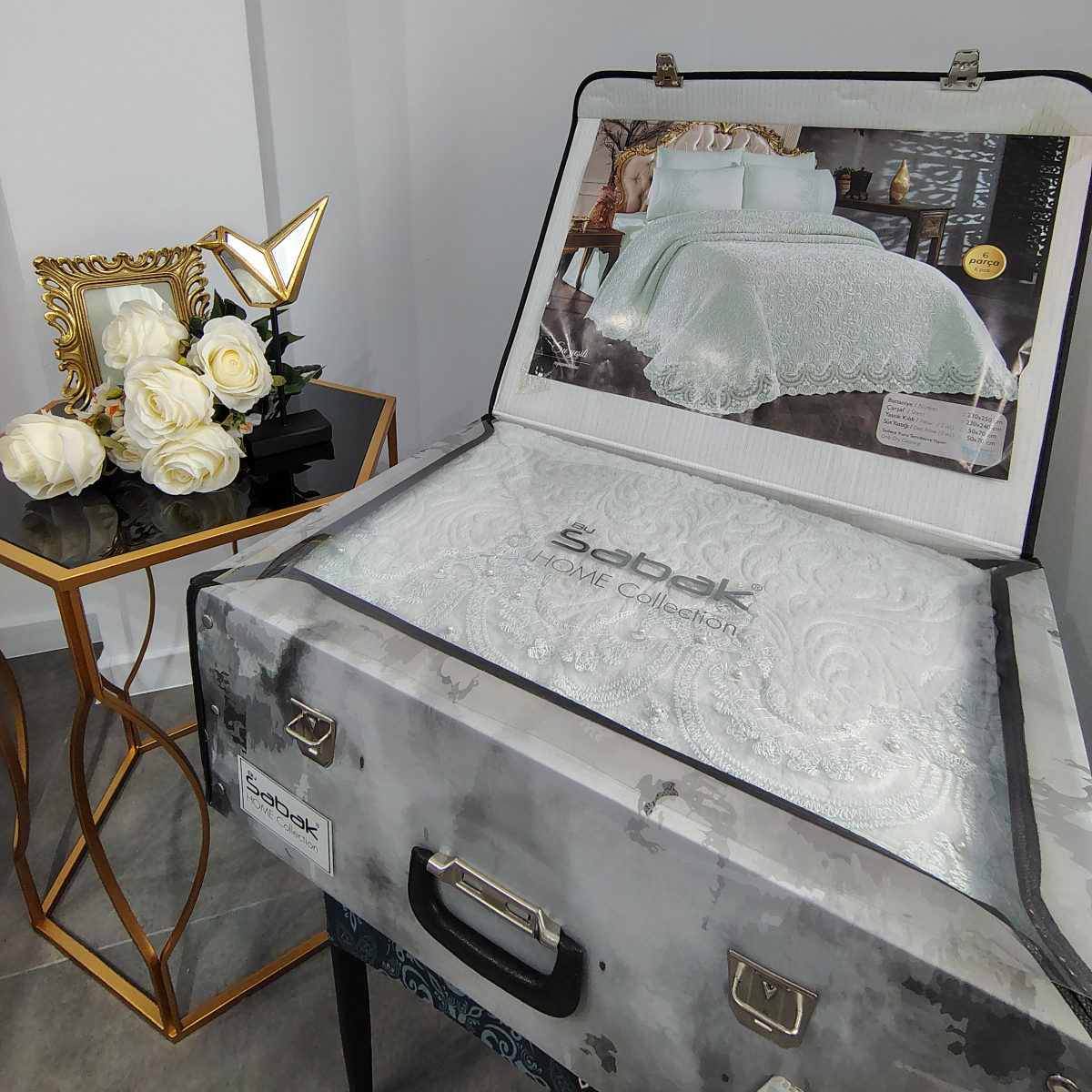 Cuvertura Sabak Verde Menta prezentare Cuvertura Sabak Verde Menta prezentare