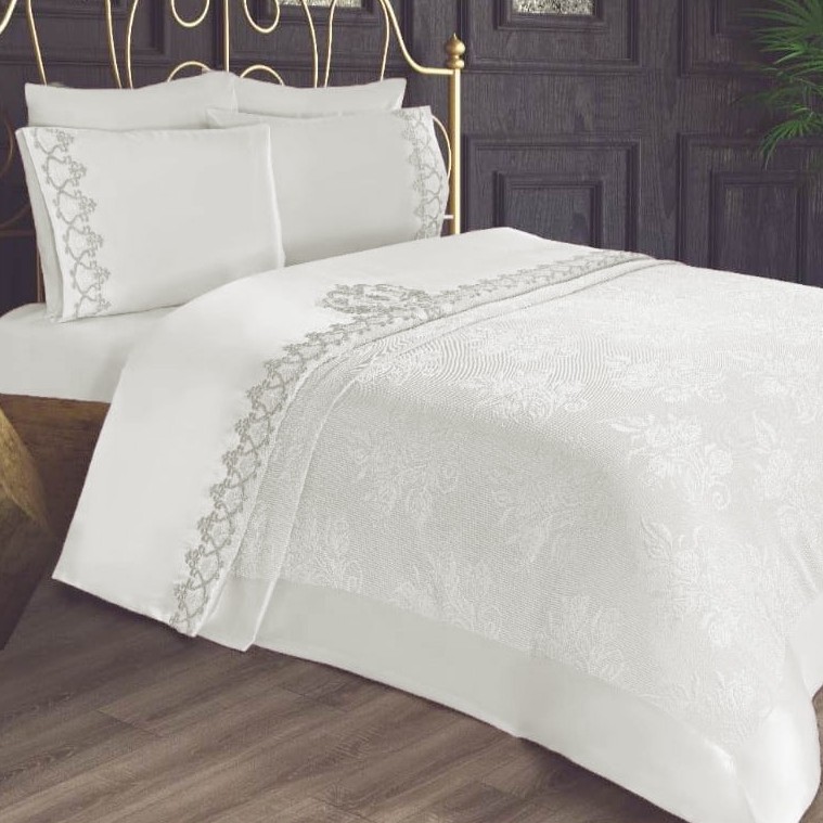 set cuvertura de lux katrin alb set cuvertura de lux katrin alb