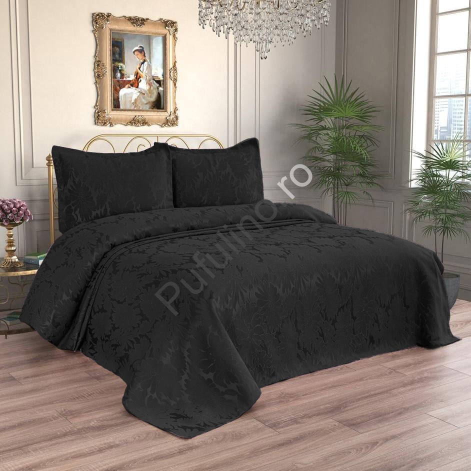 cuvertura-capa-neagra cuvertura-capa-neagra