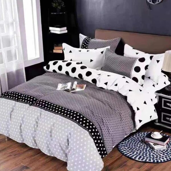 lenjerie alb negru cu buline