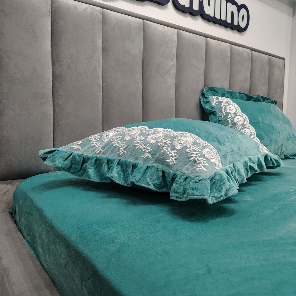 lenjerie de pat cu broderie turcoaz (2) lenjerie de pat cu broderie turcoaz