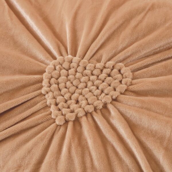 lenjerie pufoasa din catifea bej-broderie