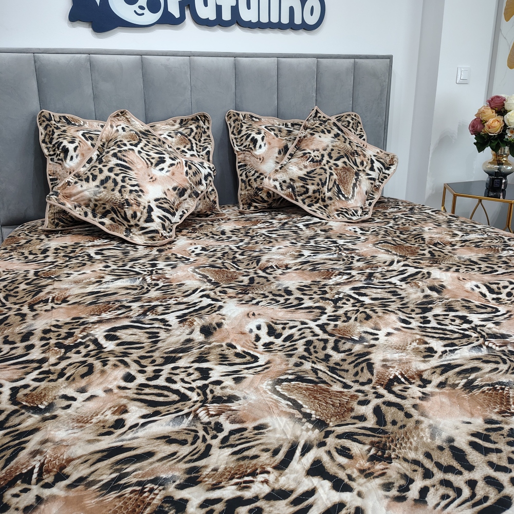 cuvertura de pat multicolora (2) cuvertura de pat multicolora (2)