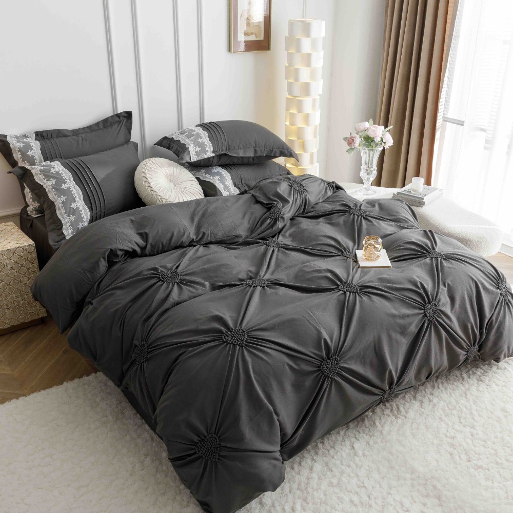 lenjerie cu pliuri inimioare si broderie - gri inchis lenjerie cu pliuri inimioare si broderie - gri inchis