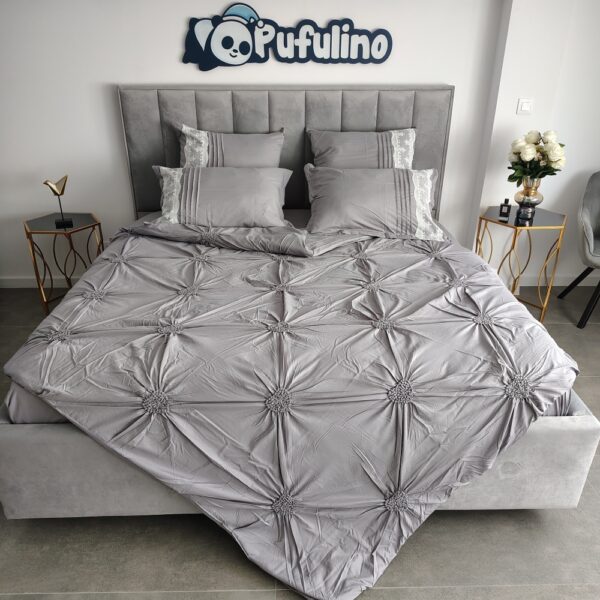 lenjerie cu pliuri si inimioare gri