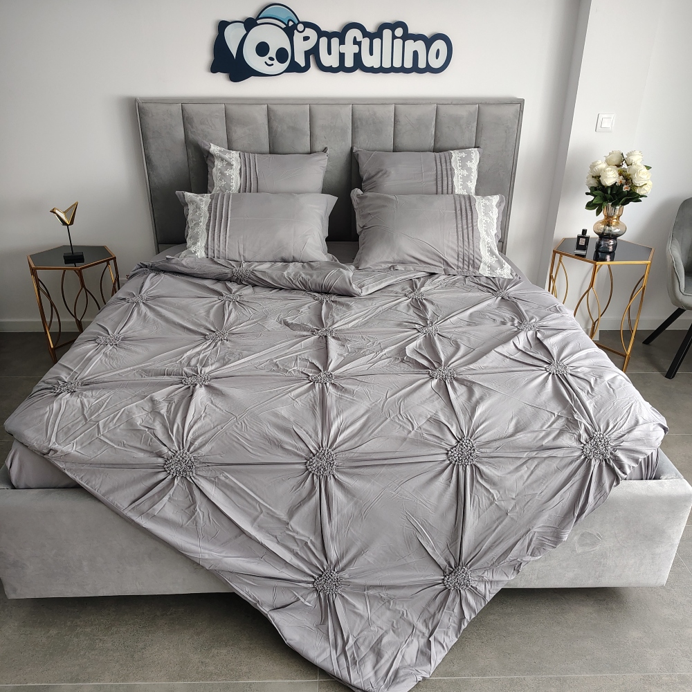 lenjerie cu pliuri si inimioare gri (2) lenjerie cu pliuri si inimioare gri