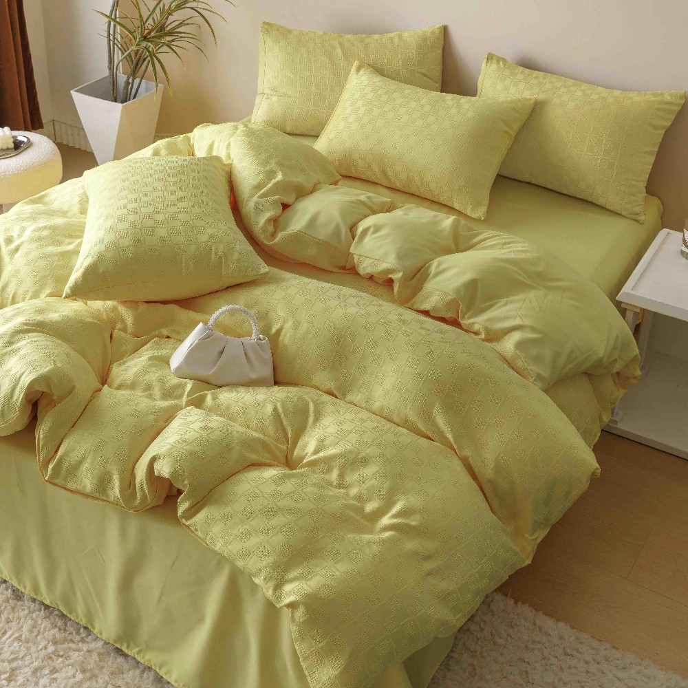 lenjerie jacquard din finet - galben pai 1 lenjerie jacquard din finet - galben pai