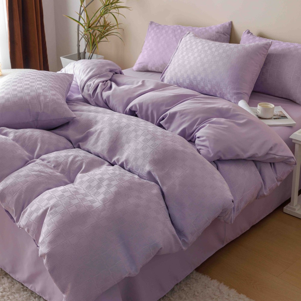 lenjerie jacquard din finet - lila 1 lenjerie jacquard din finet - lila