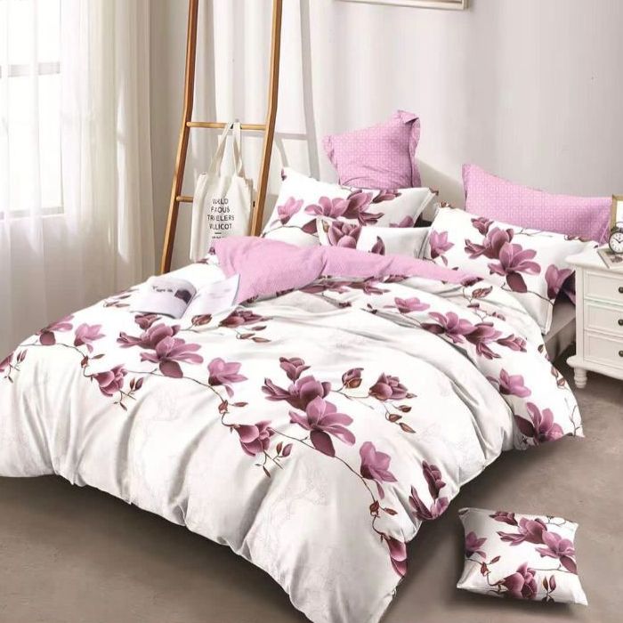 lenjerie alb roz cu flori lenjerie alb roz cu flori