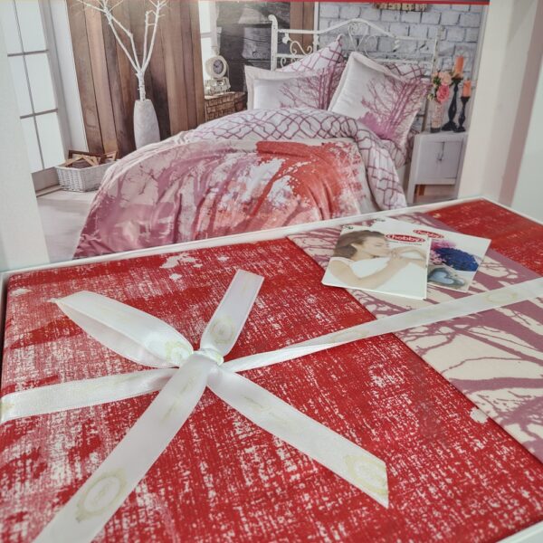 lenjerie de pat satin rose