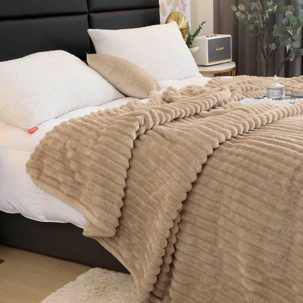 patura cocolino cu dungi uni - bej 3 patura cocolino cu dungi uni - bej