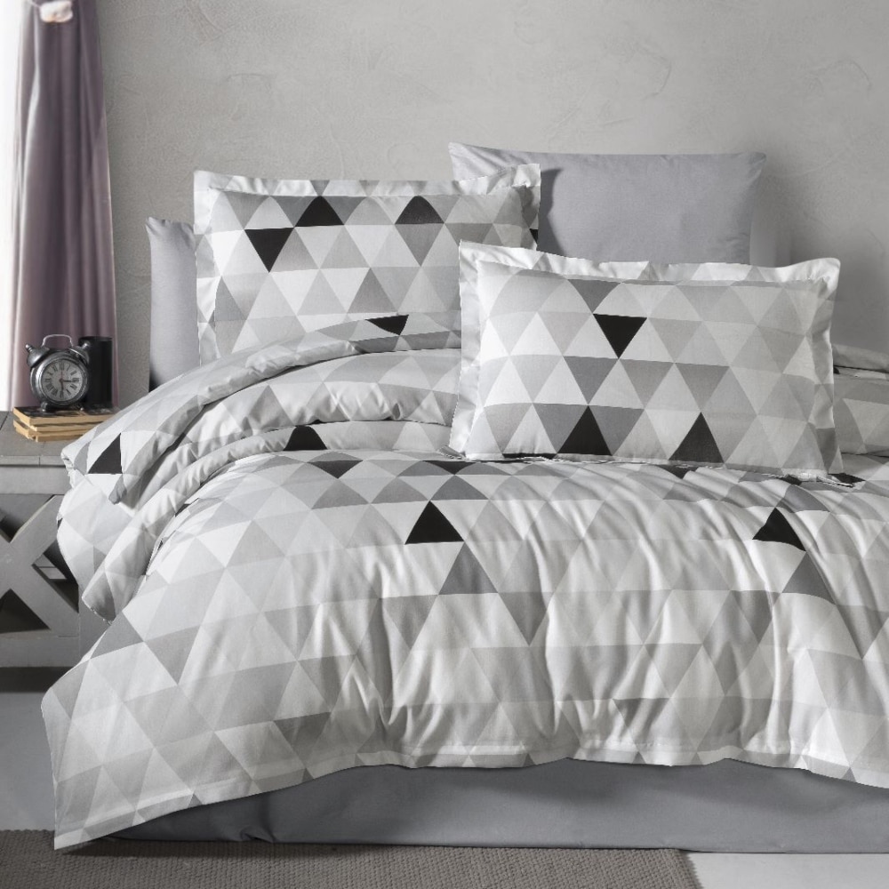 lenjerie de pat ranforce gri cu triunghiuri lenjerie de pat ranforce gri cu triunghiuri