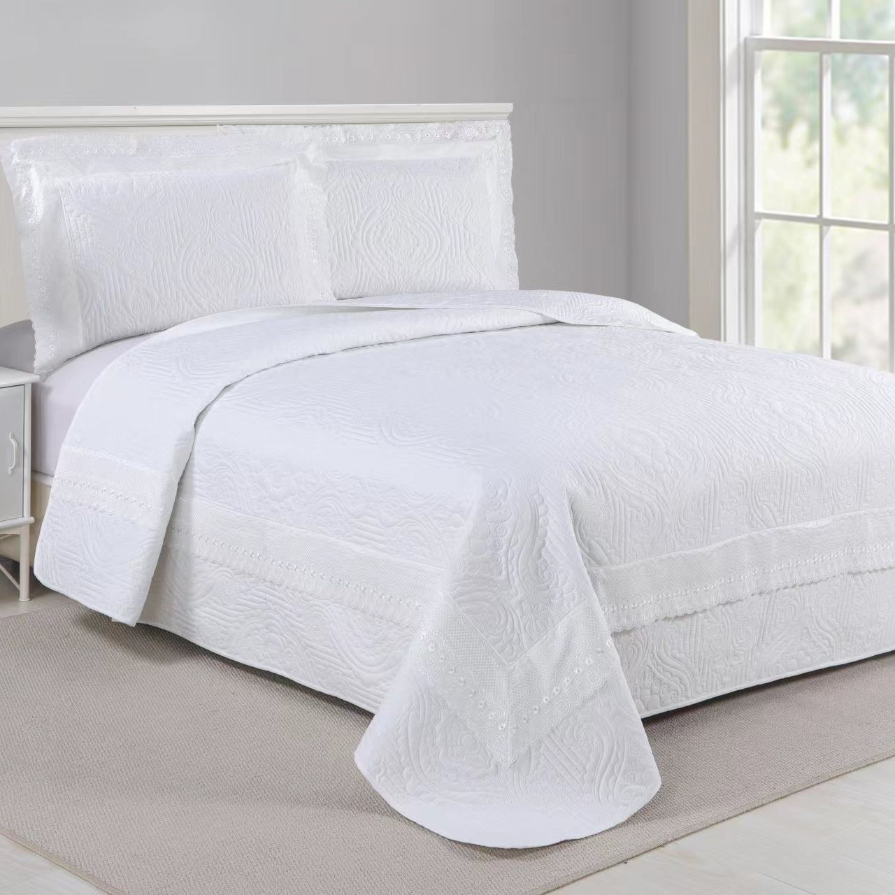 cuvertura matlasata casa de vis white cuvertura matlasata casa de vis white