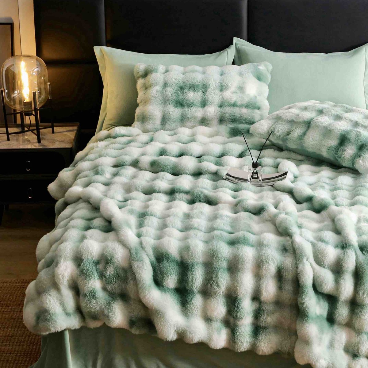 lenjerie blanita iepure alb verde aproape lenjerie blanita iepure alb verde aproape