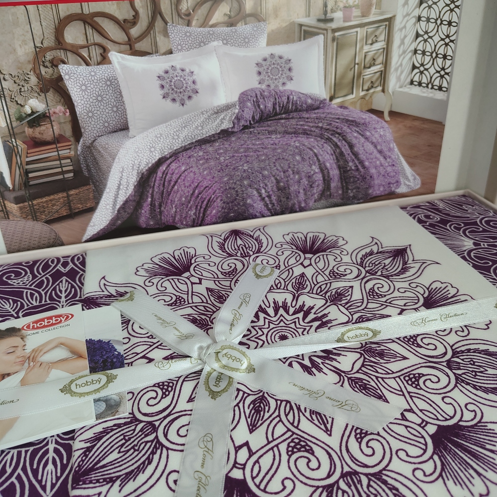 lenjerie de pat satin mov cu ornamente (1) lenjerie de pat satin mov cu ornamente