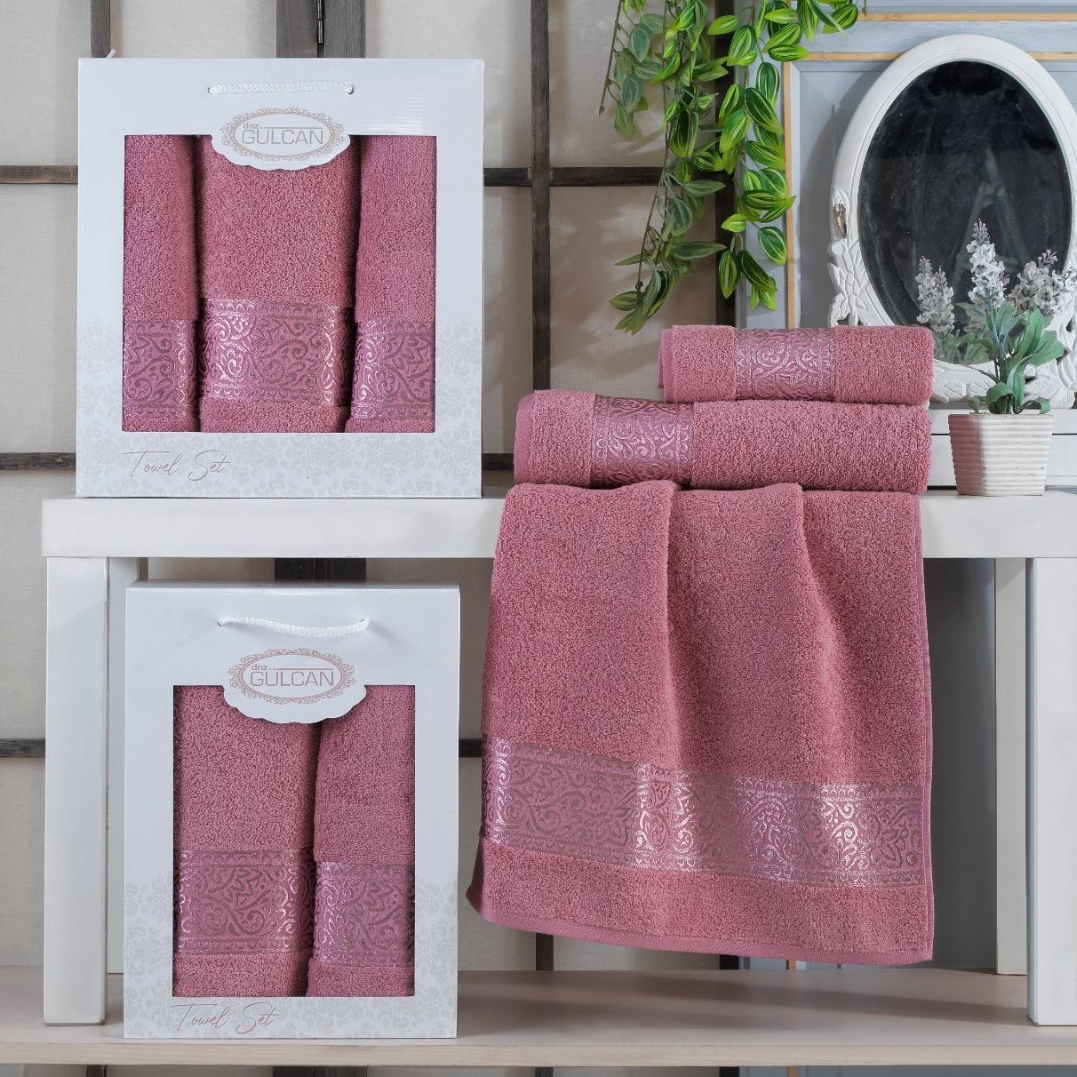 set prosoape 2 mici, 1 mare - pudra set prosoape 2 mici, 1 mare - pudra