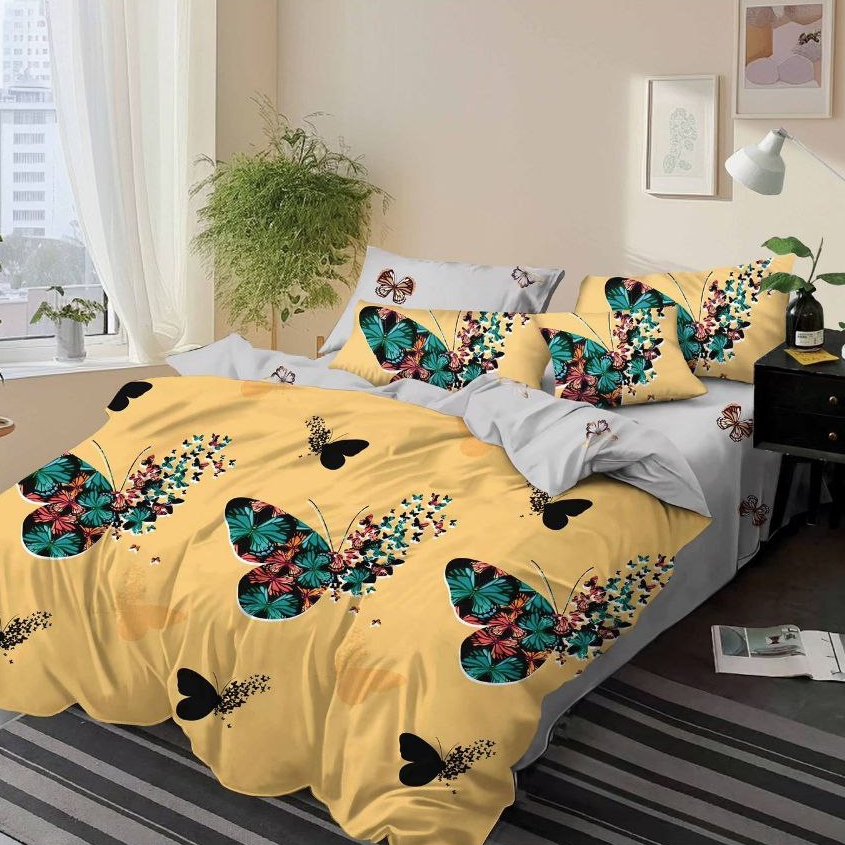 lenjerie galbena cu fluturasi lenjerie galbena cu fluturasi