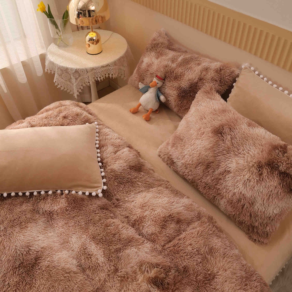 lenjerie fluffy maro degrade aproape lenjerie fluffy maro degrade aproape