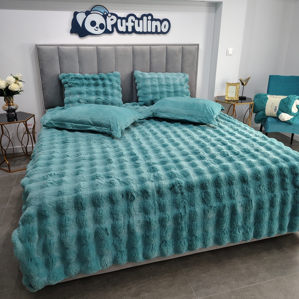 lenjerie pufoasa turcoaz lenjerie pufoasa turcoaz