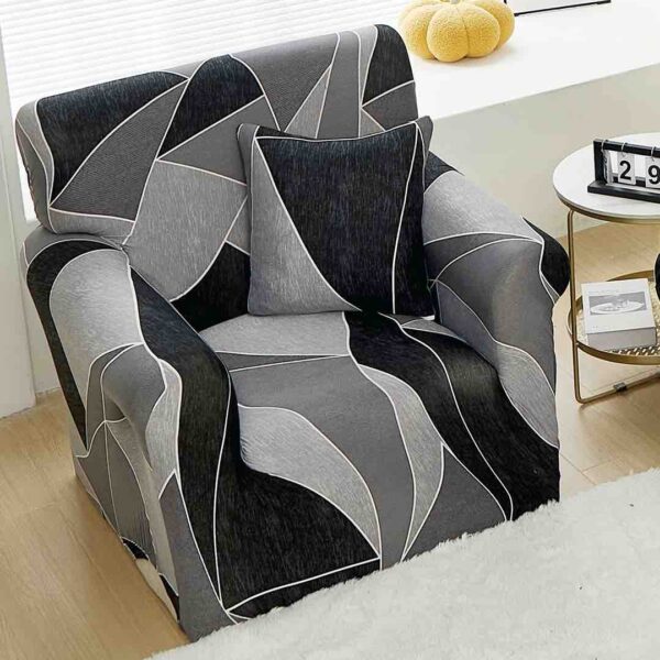 fotoliu gri cu forme geometrice