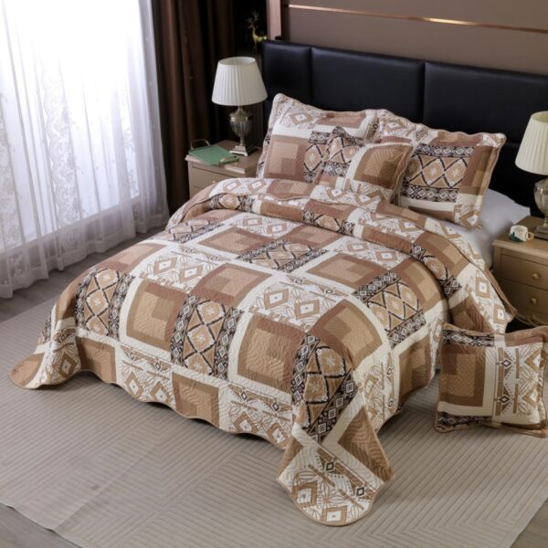 cuvertura crem maro cu patratele traditional