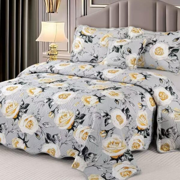 cuvertura gri cu trandafiri aurii
