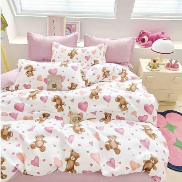 lenjerie alb roz cu inimioare si ursuleti