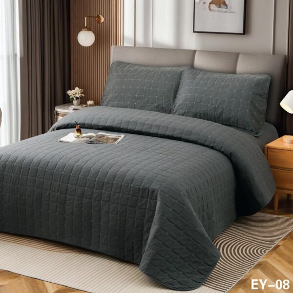 Cuvertura de pat si husa cu elastic gri inchis