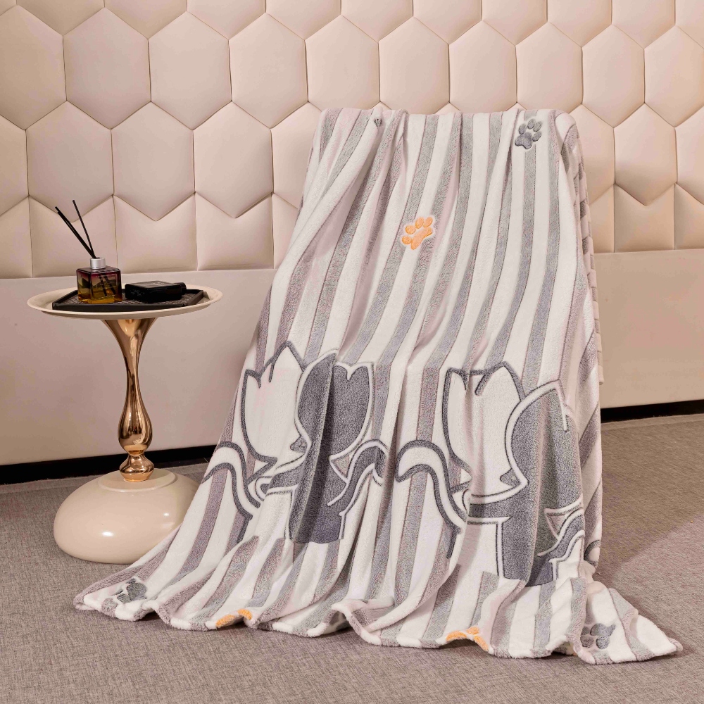 Patura Cocolino Lovely Cats pe scaun