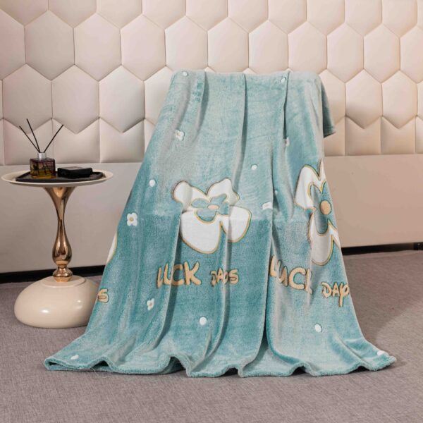 Patura Cocolino Luck Days pe scaun