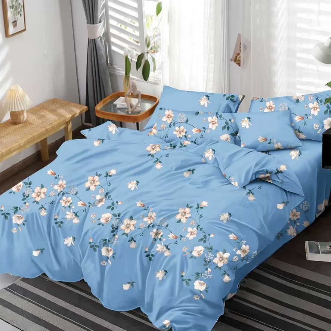 lenjerie bleu cu floricele lenjerie bleu cu floricele