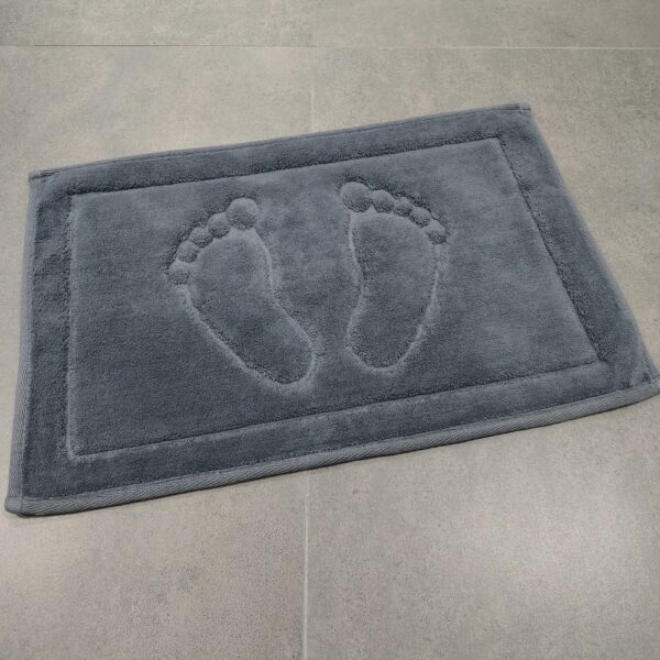 Covoras de baie pufos gri inchis