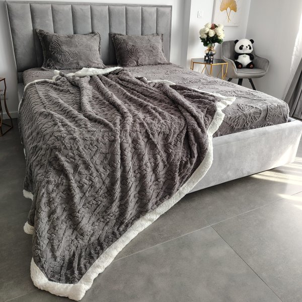 Pachet promo husa cocolino fluturi si patura blanita gri inchis profil