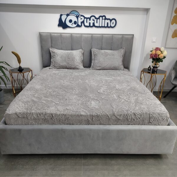 husa de pat cocolino model fluturasi gri deschis